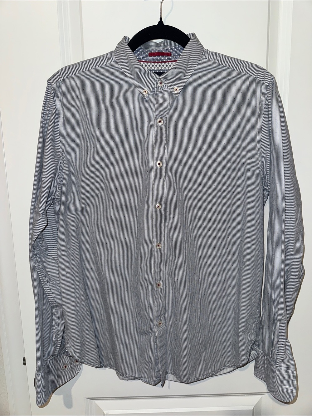 Denim & Flower Men's Light Gray Pinstriped Button-Down Shirt